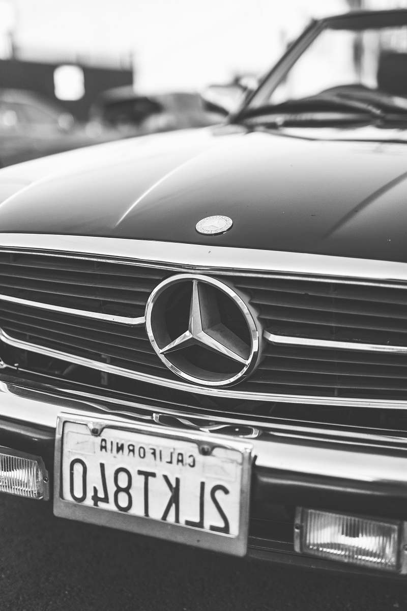 black-and-white grayscale photo of Mercedes-Benz los angeles